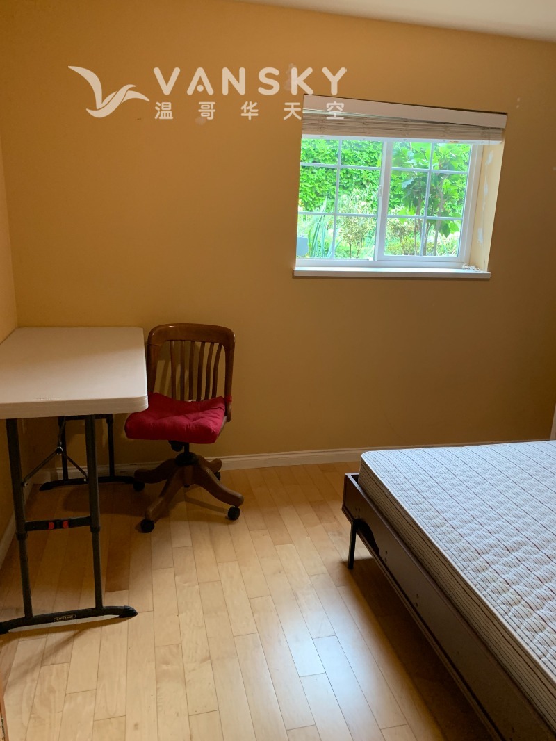 260309114756_Downstair small bedroom.jpg